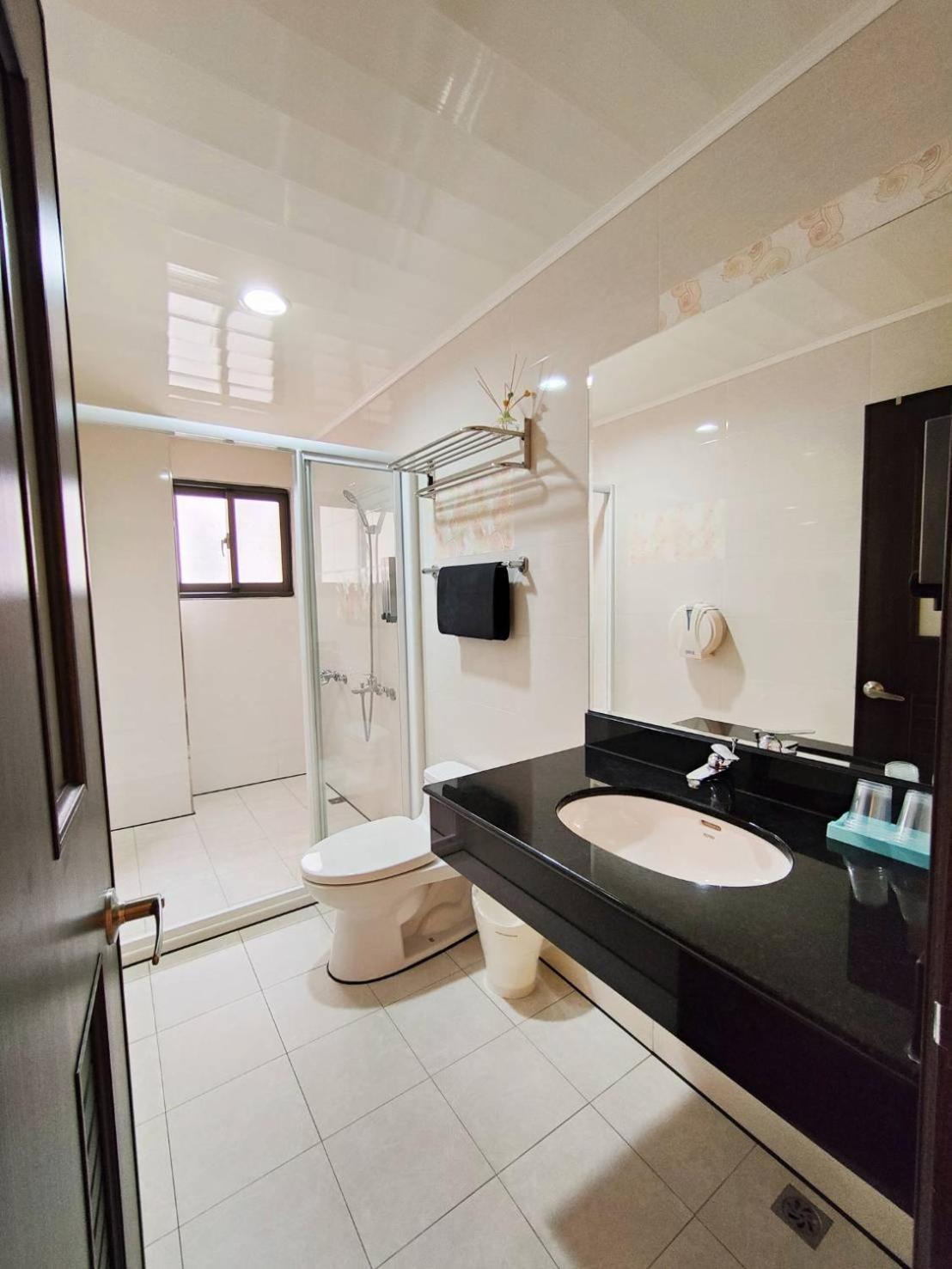 晢宿民宿 Lucent Bed & Breakfast Penghu County Exteriör bild